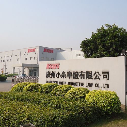 小糸车灯